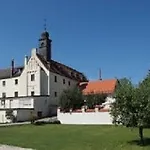Schloss Weichs Zu Mit 2schlafzimmer Parkplatz Internet 75qm Zentrum Διαμέρισμα