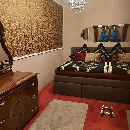Schloss Weichs Zu Mit 2schlafzimmer Parkplatz Internet 75qm Zentrum Appartamento *