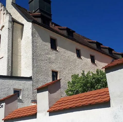 Schloss Weichs Zu Mit 2schlafzimmer Parkplatz Internet 75qm Zentrum *
