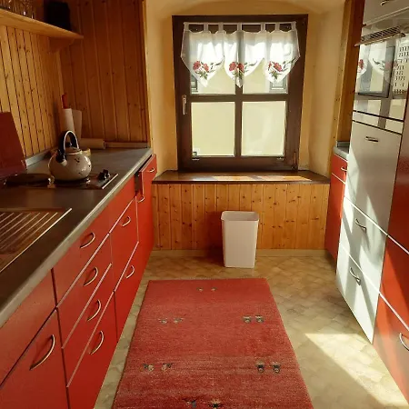 Schloss Weichs Zu Mit 2schlafzimmer Parkplatz Internet 75qm Zentrum * Ratyzbona